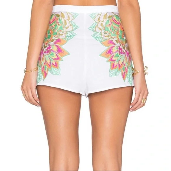 Mara Hoffman Floral Embroidered White Shorts and Tank (swim) set size 2 / Small - Picture 12 of 12